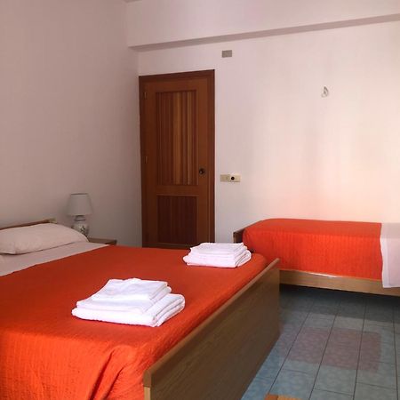 Hotel Ariston Isola di Ustica Bagian luar foto